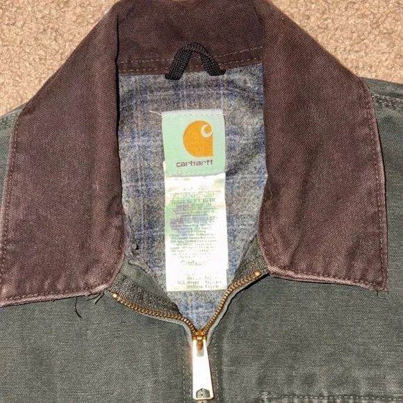 Carhartt Dark Green Jacket with Brown Collar Men’s J97 MOS - Picture 6 of 14